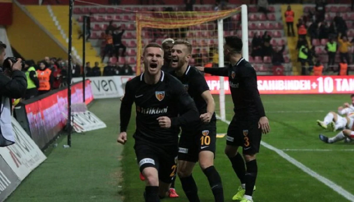 Радость игроков Кайсериспора / Твиттер клуба