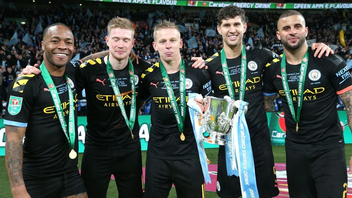 Наші за кордоном. Трофей Зінченка, вдалий вихід Маліновського, повернення Макаренка, стабільність Петряка