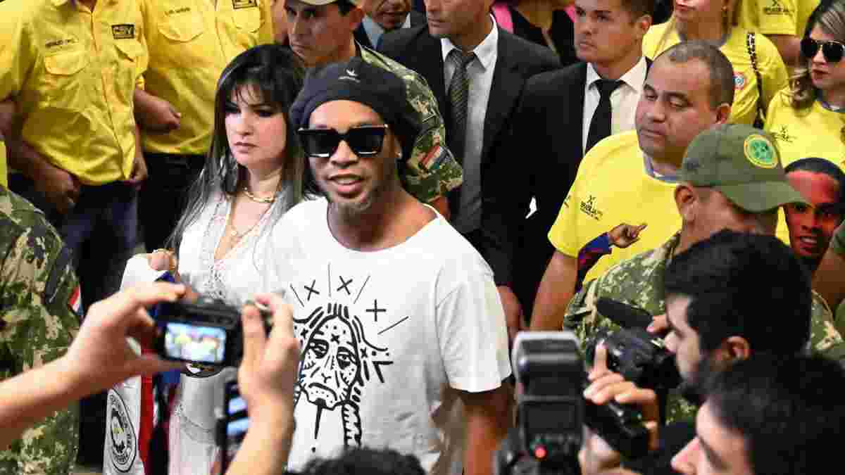 Роналдиньо арестован за использование поддельного парагвайского паспорта
