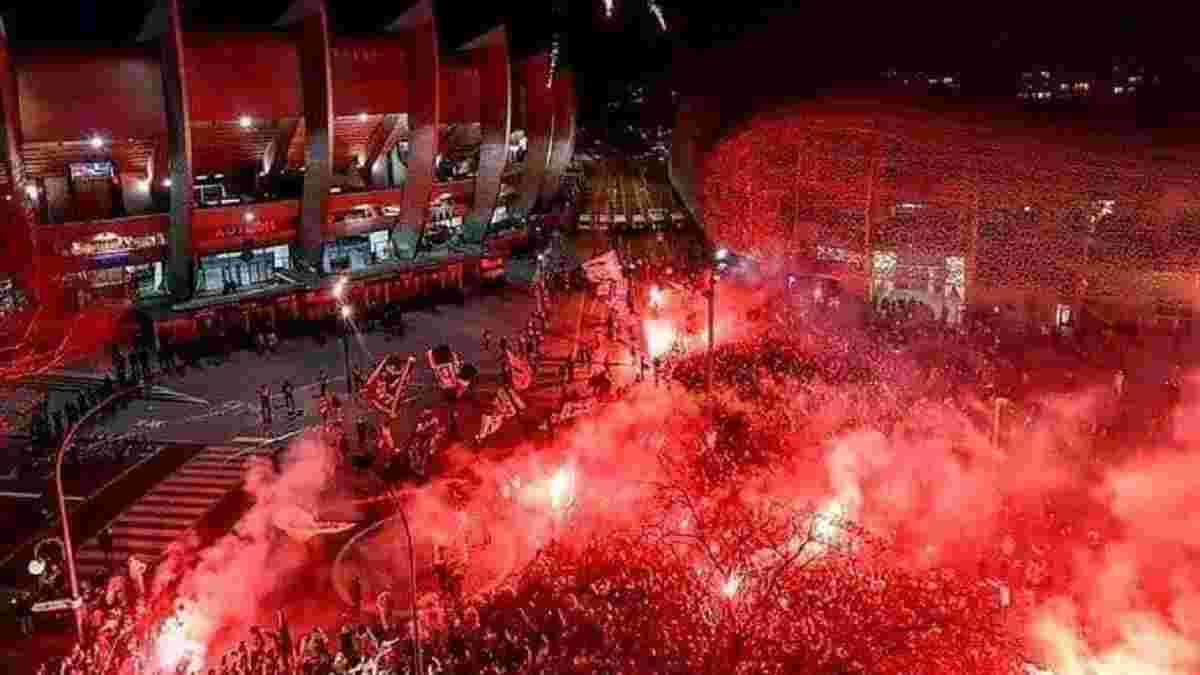 Игроки ПСЖ на фоне угрозы коронавируса вместе с фанатами безумно отпраздновали выход в четвертьфинал Лиги чемпионов