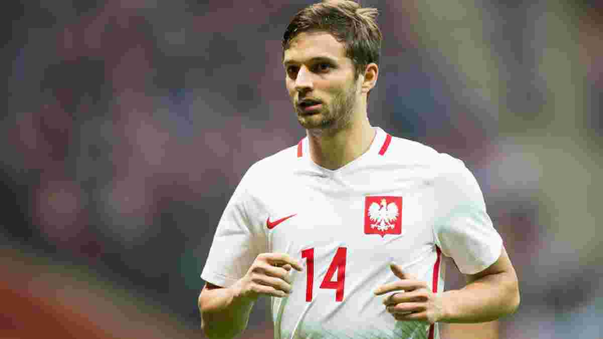 Игрок сборной Польши заразился коронавирусом – в его клубе уже зафиксировано 7 больных