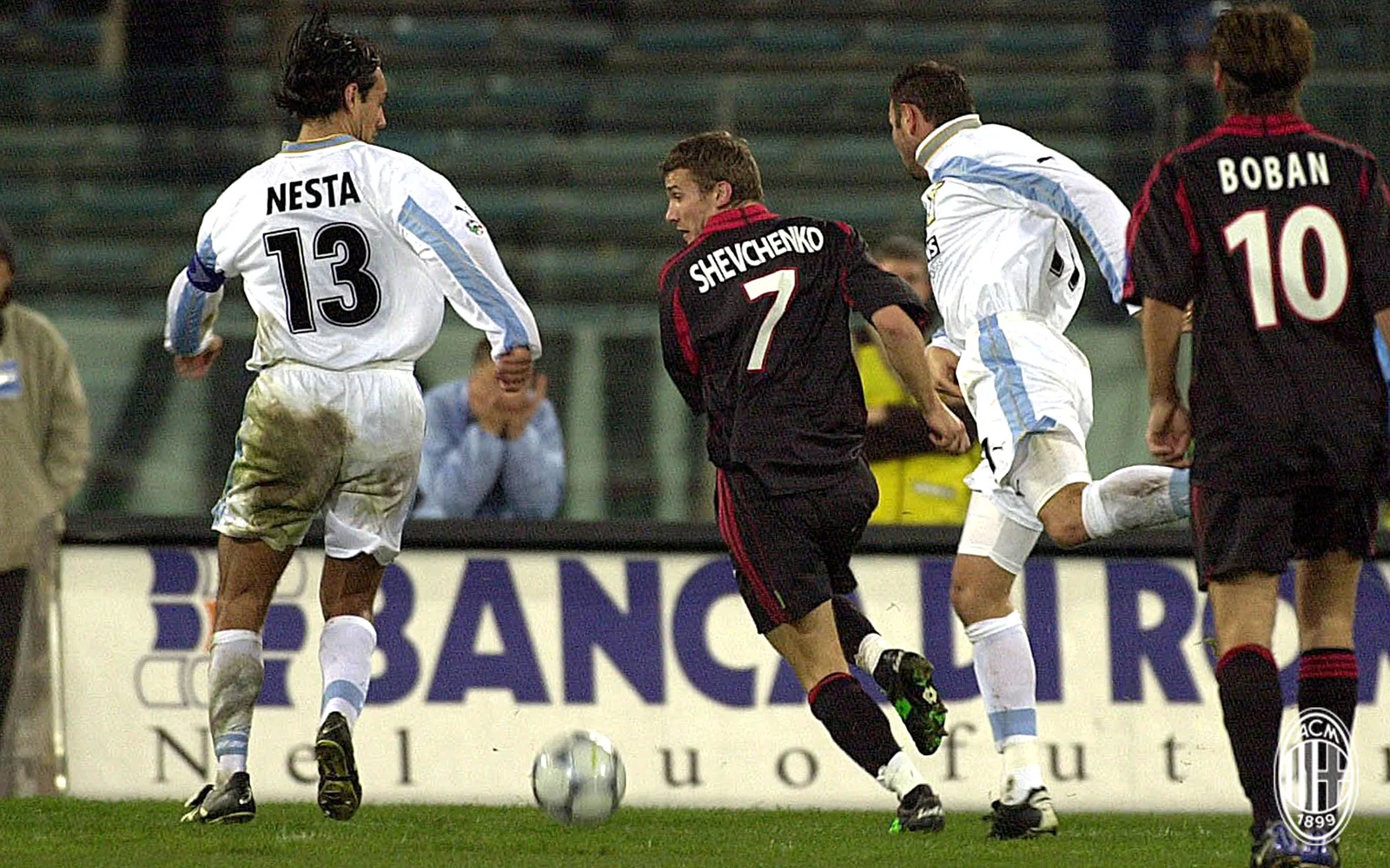 Андрій Шевченко на старті ери Трансфермаркт коштував небагато, хоча здобув Золотий м'яч