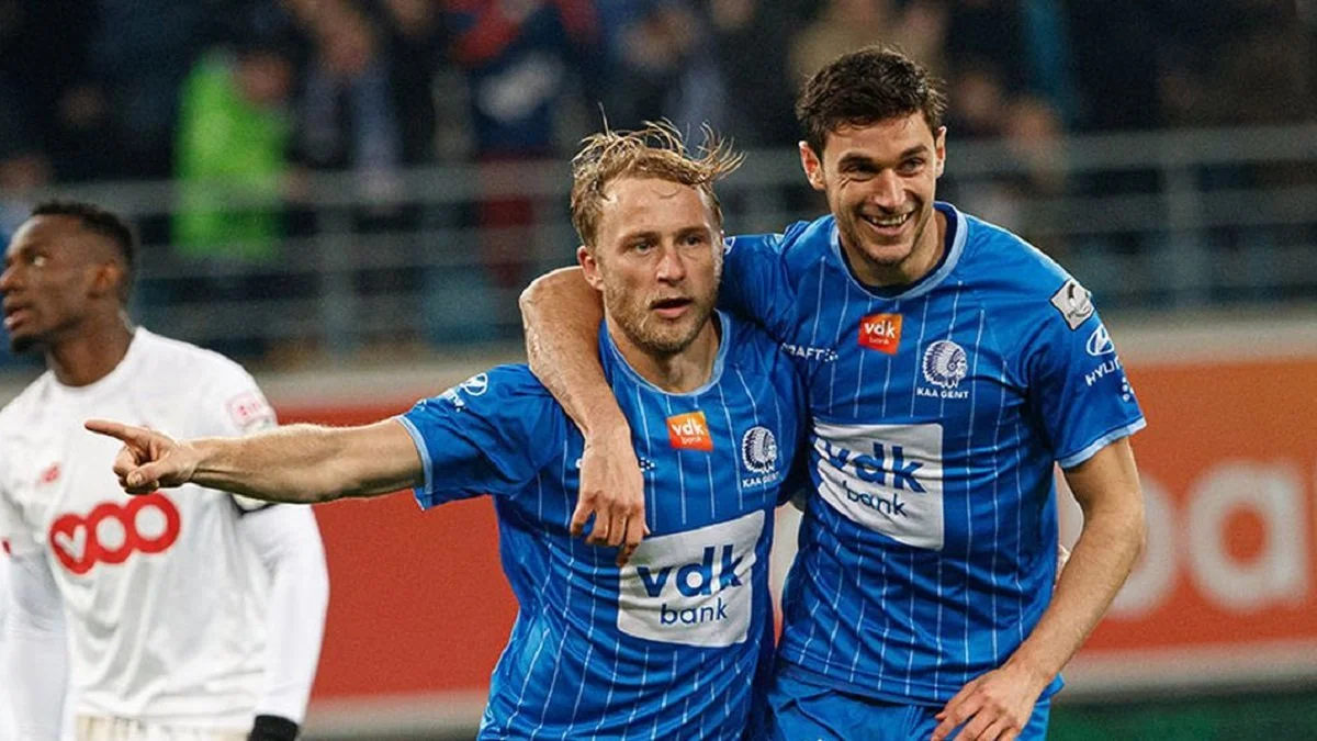 Безус і Яремчук / Belga