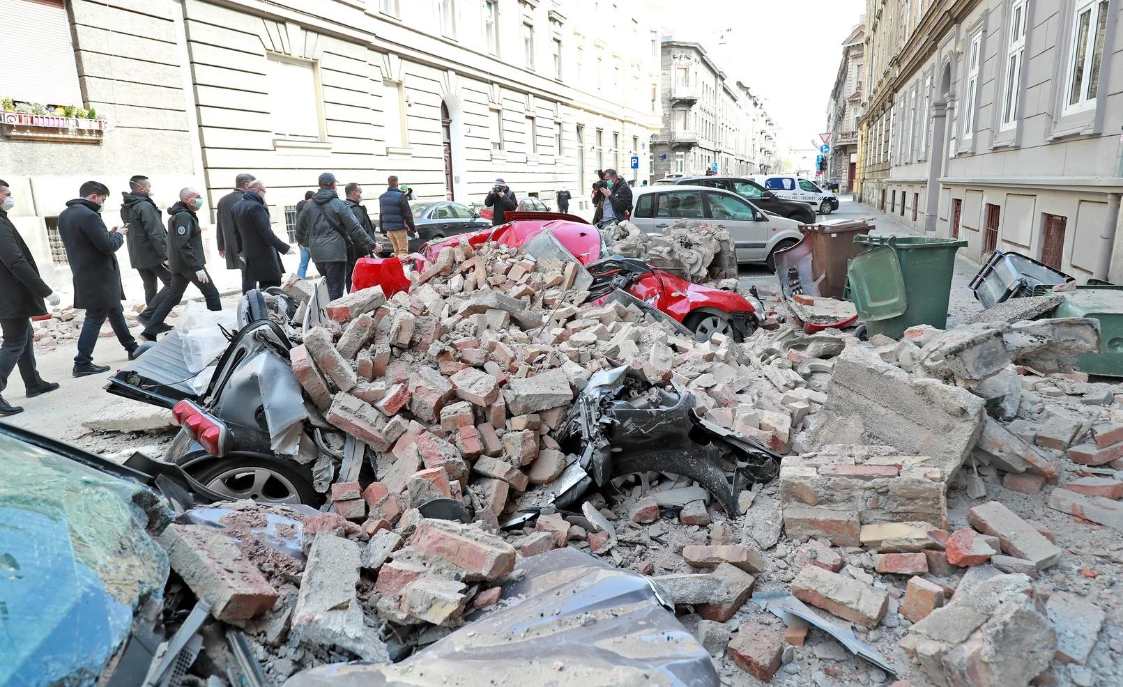 Загреб после землетрясения / Pixsell