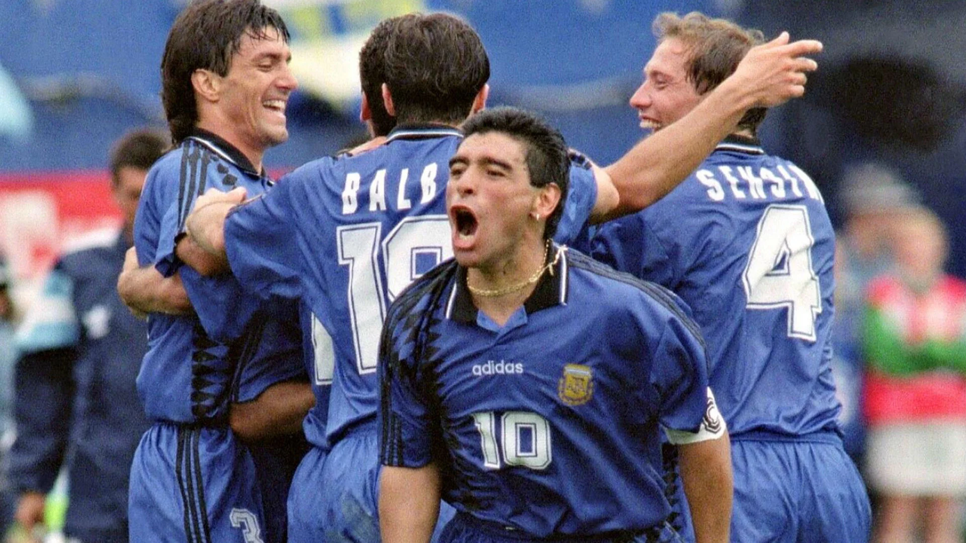 Дієго Марадона "запалював" востаннє / Goal.com