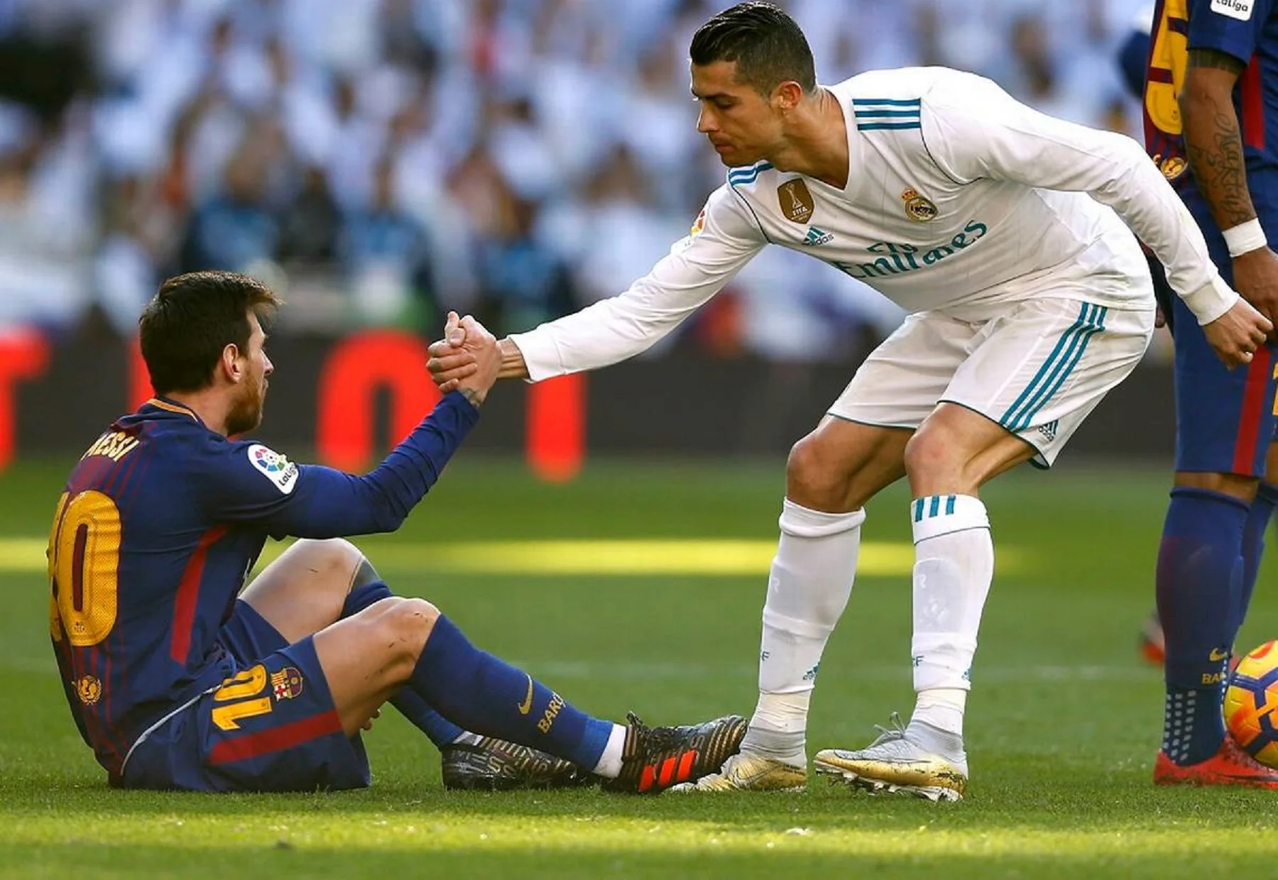 Роналду випередив Мессі вночі