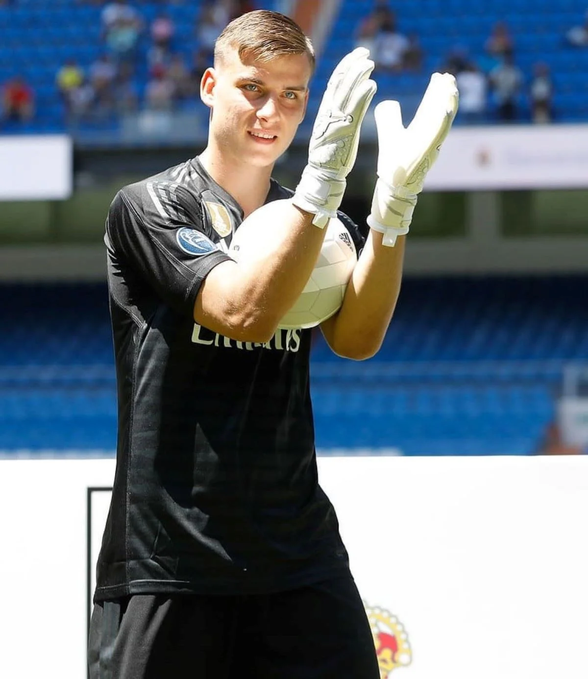 Андрій Лунін готовий повернутися в Реал і витіснити Ареола