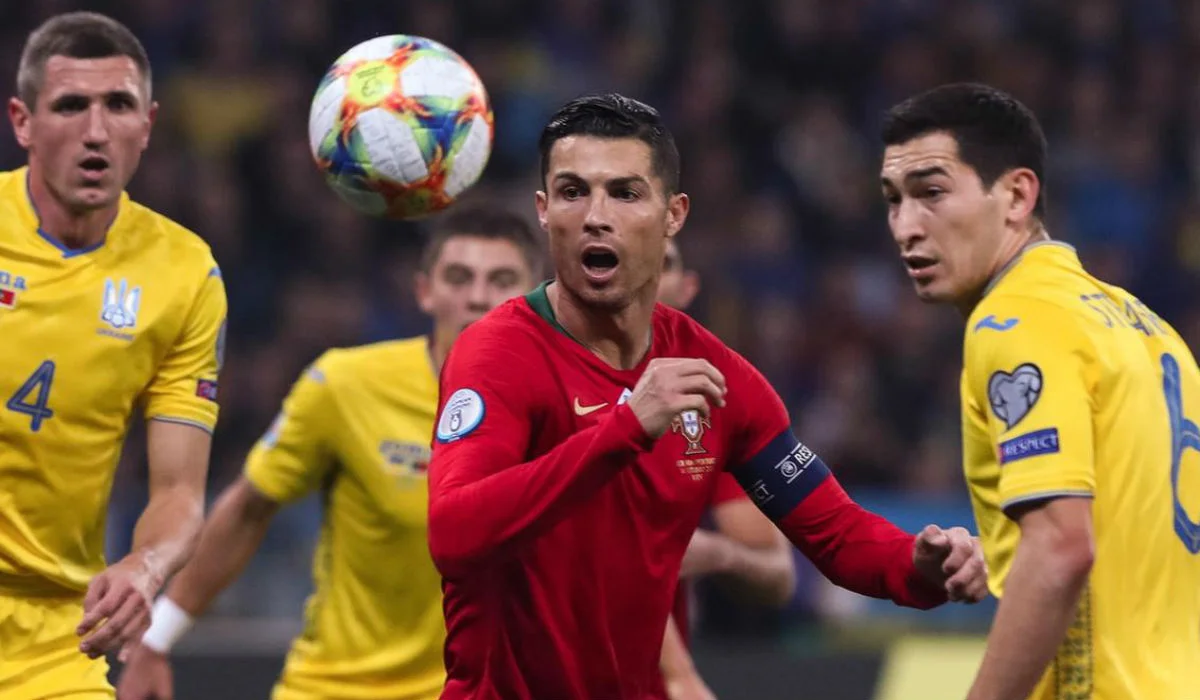 Коронавірус обвалив трансферний ринок / Getty Images