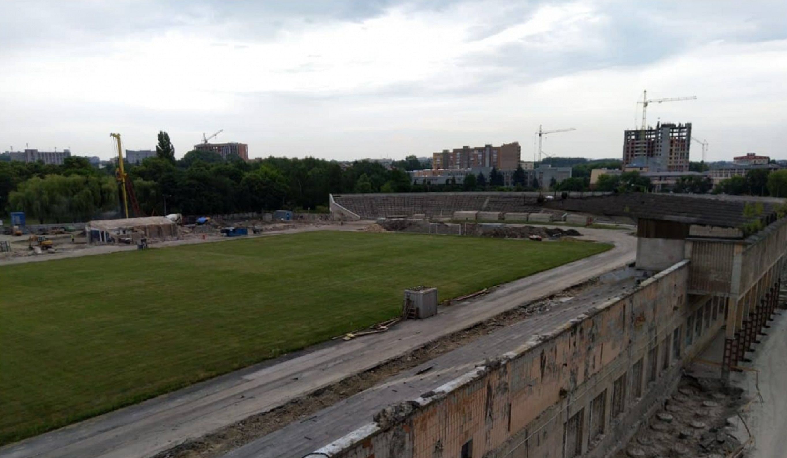 Стадіон Авангард / Фото Football Hub