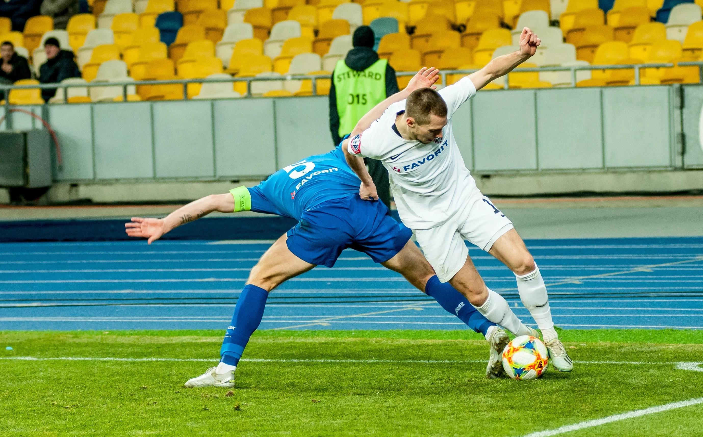 Динамо проти Зорі / ФК Зоря