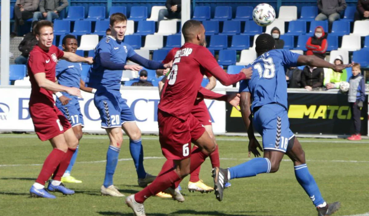 Слуцк продолжает лидировать в чемпионате Беларуси / ФК Слуцк