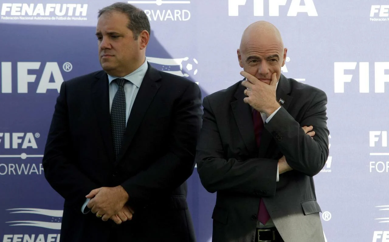 Монтальяни и Инфантино / Reuters