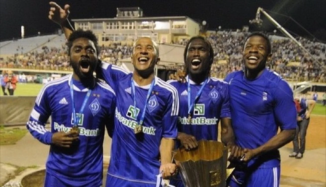 Айила Юссуф (справа) / Фото ФК Динамо