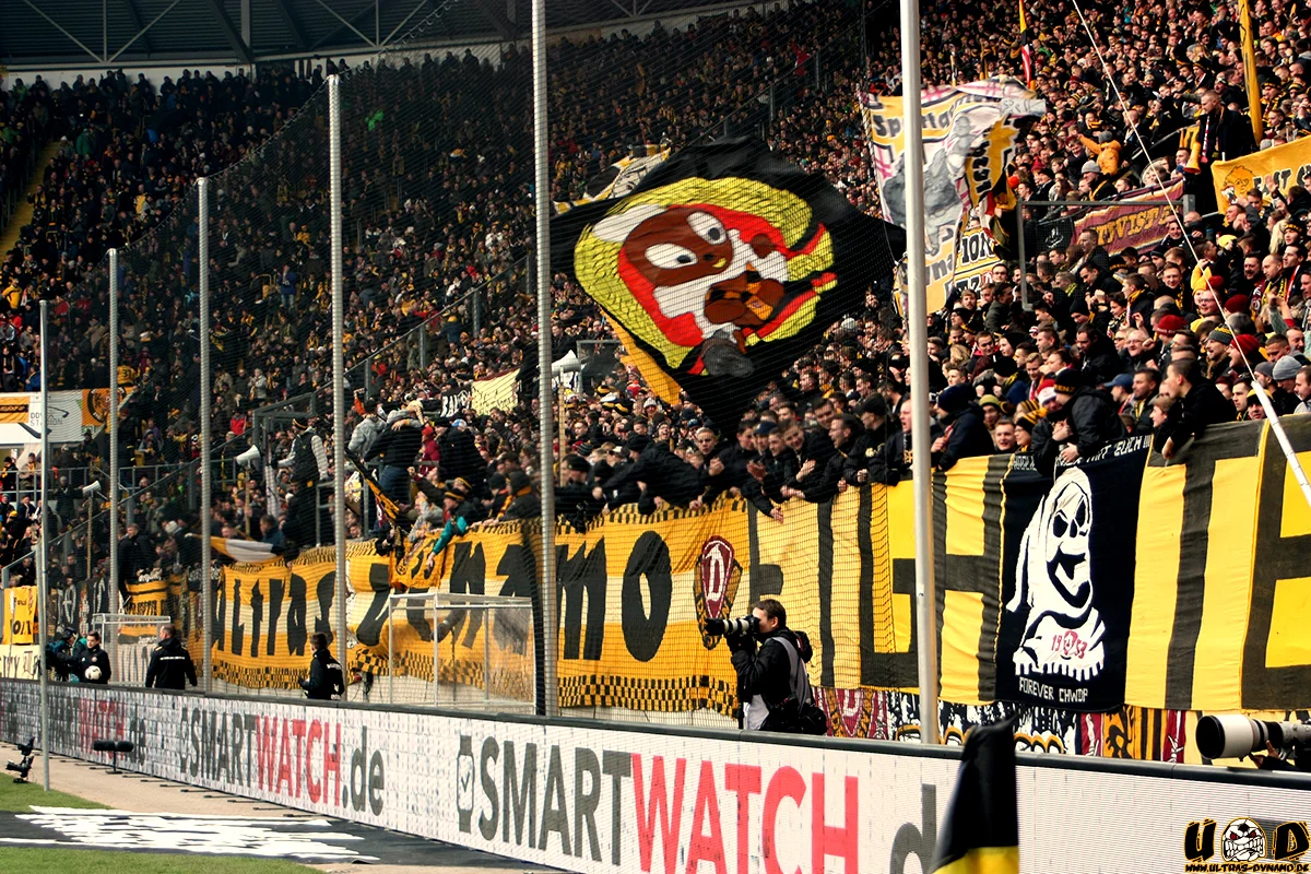 Фани Динамо Дрезден / Сайт клубу