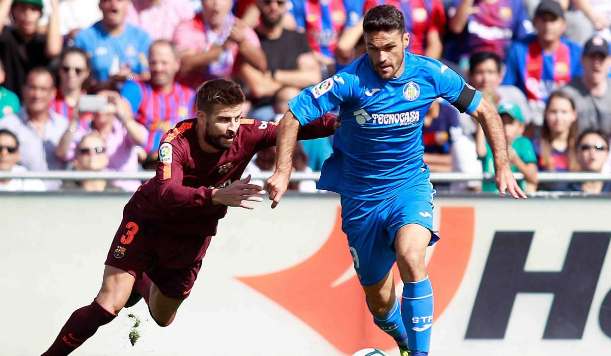 Хорхе Моліна проти Жерара Піке / ФК Хетафе