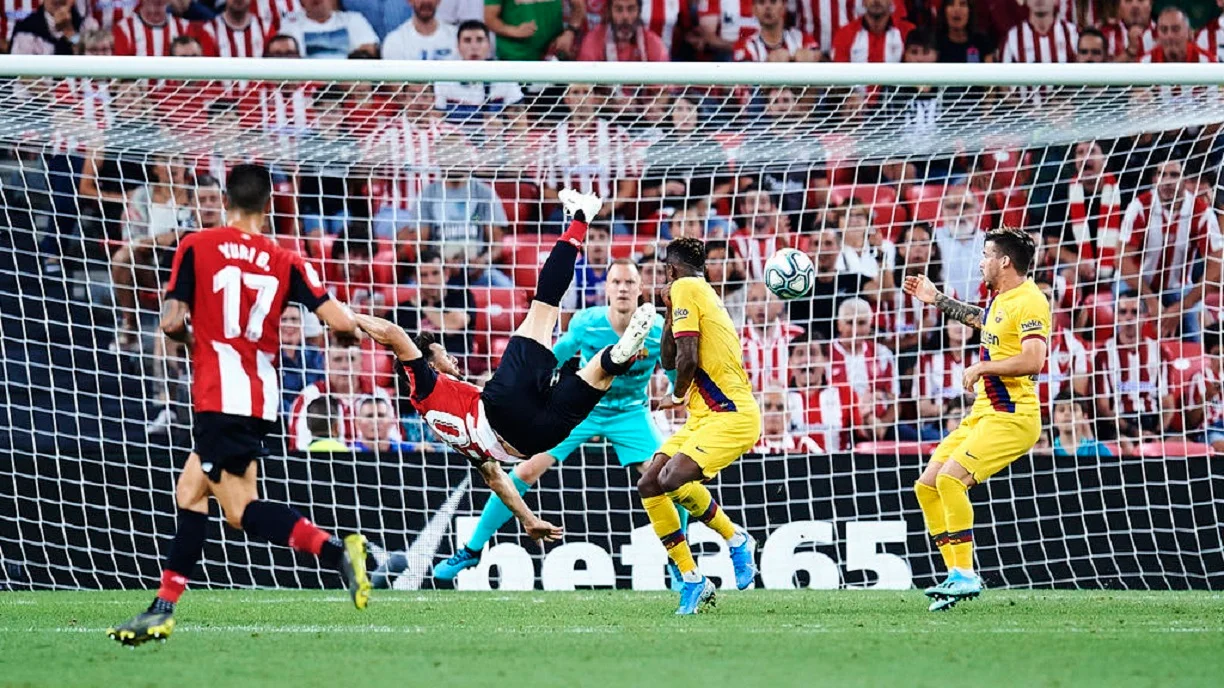 Адурис шокирует Барсу