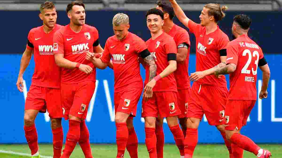 Шальке ганебно програв Аугсбургу – 2:22 для "кнаппен" за дев'ять останніх матчів