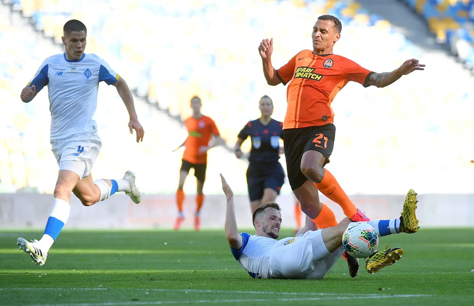 Денис Попов и Алан Патрик / Фото ФК Шахтер