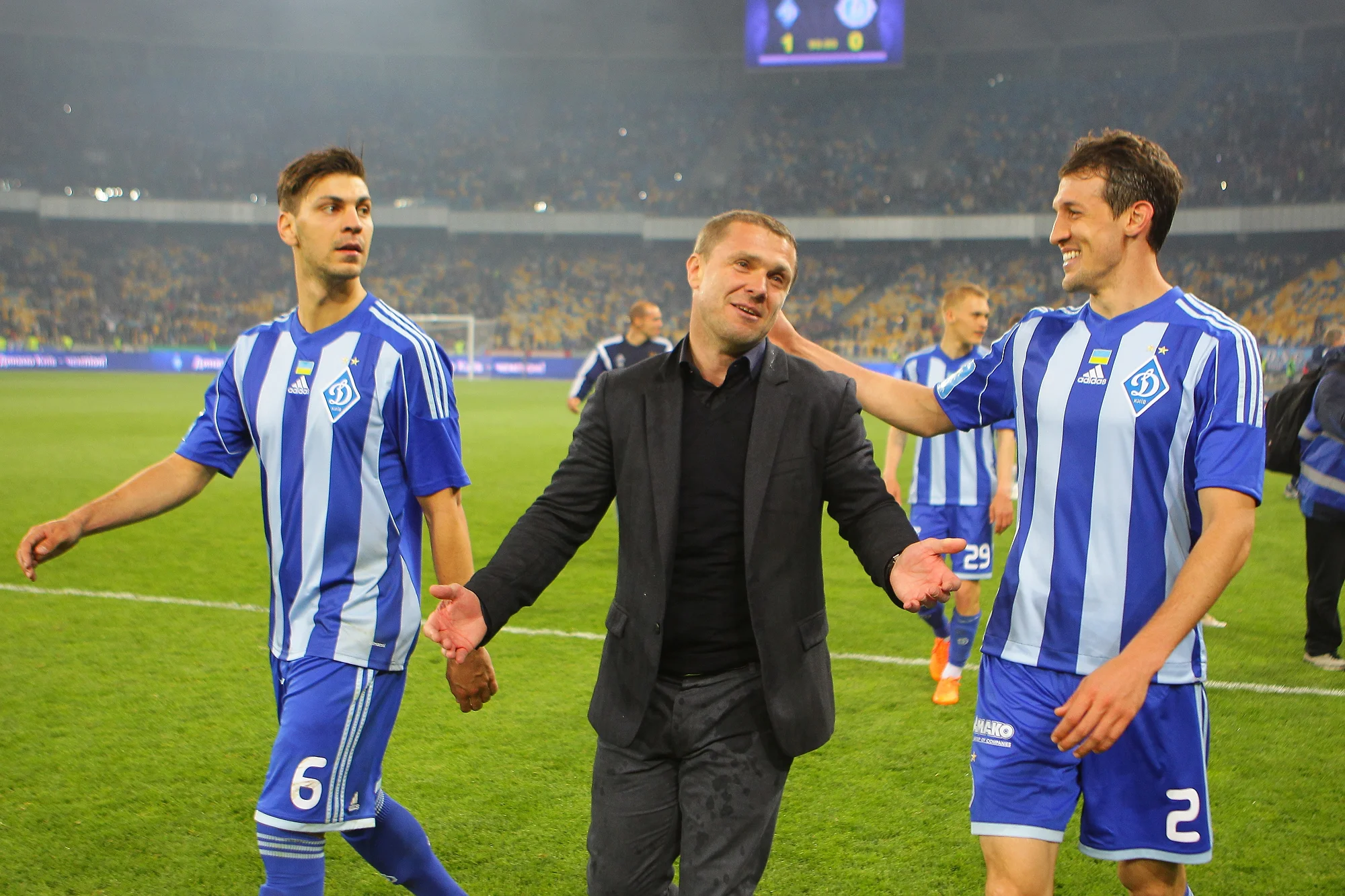 Сергій Ребров після перемоги Динамо в компанії екс-легіонерів Драговіча та Сілви / фото А. Лукацький