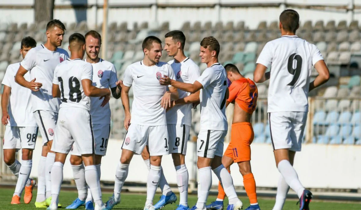 Зоря зіграє з Колосом / ФК Зоря