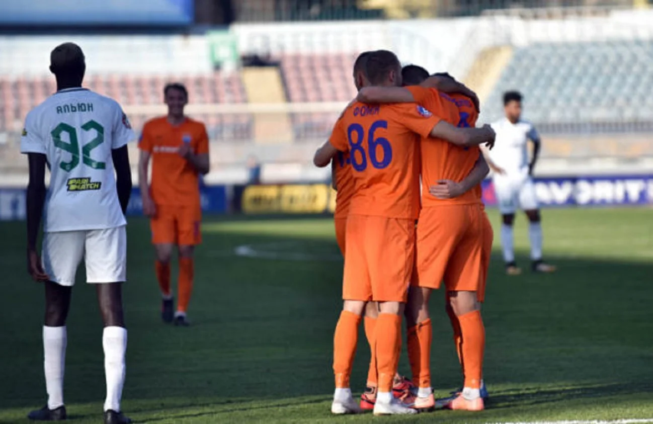 Мариуполь – Ворскла / Фото Мариуполь