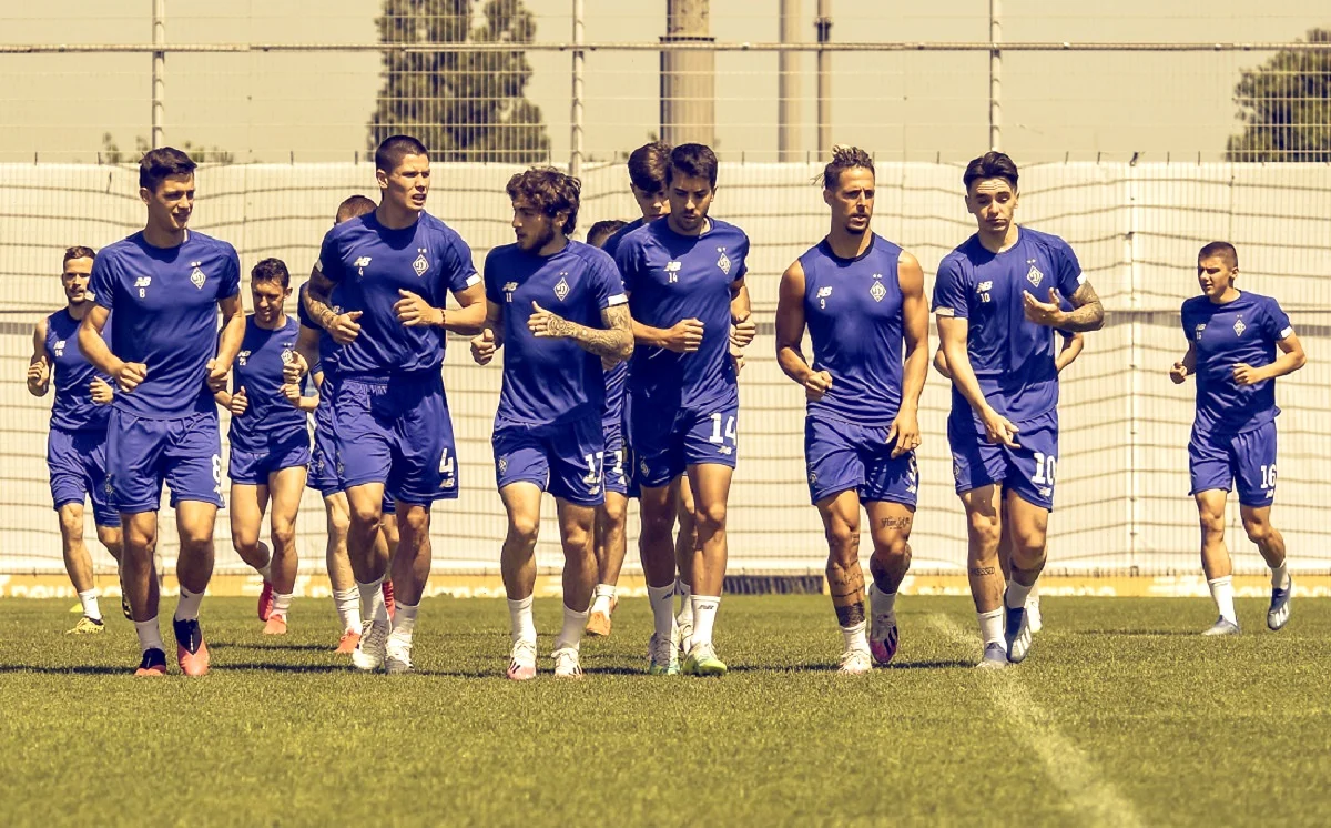 Динамо перед матчем у Запоріжжі / Фото ФК Динамо