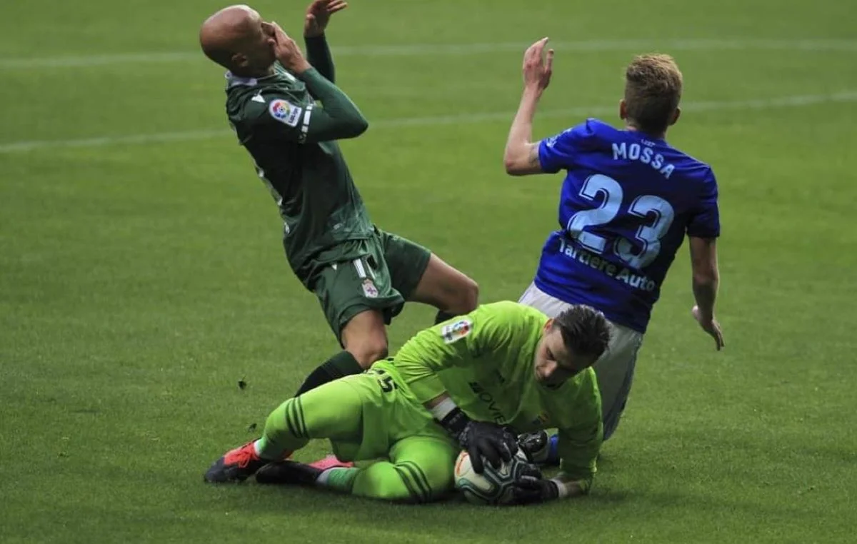 Андрій Лунін у матчі Ов'єдо – Депортіво 17 червня 2020