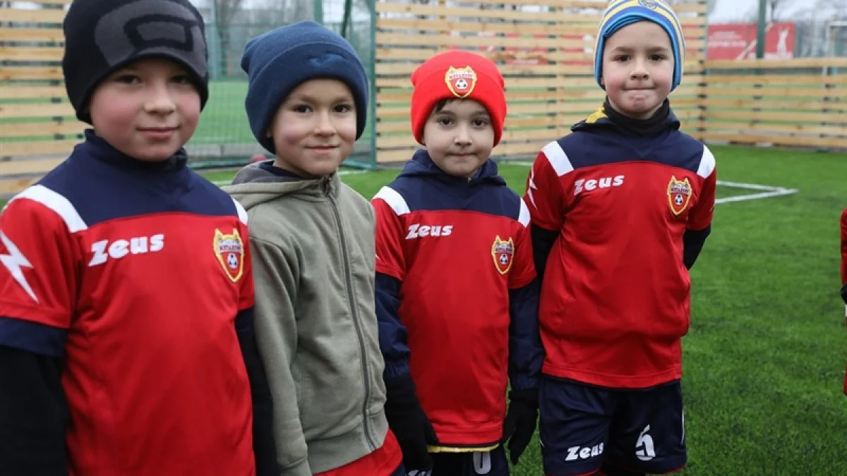 Вихованці спортивної школи МФК Металург / zp.gov.ua