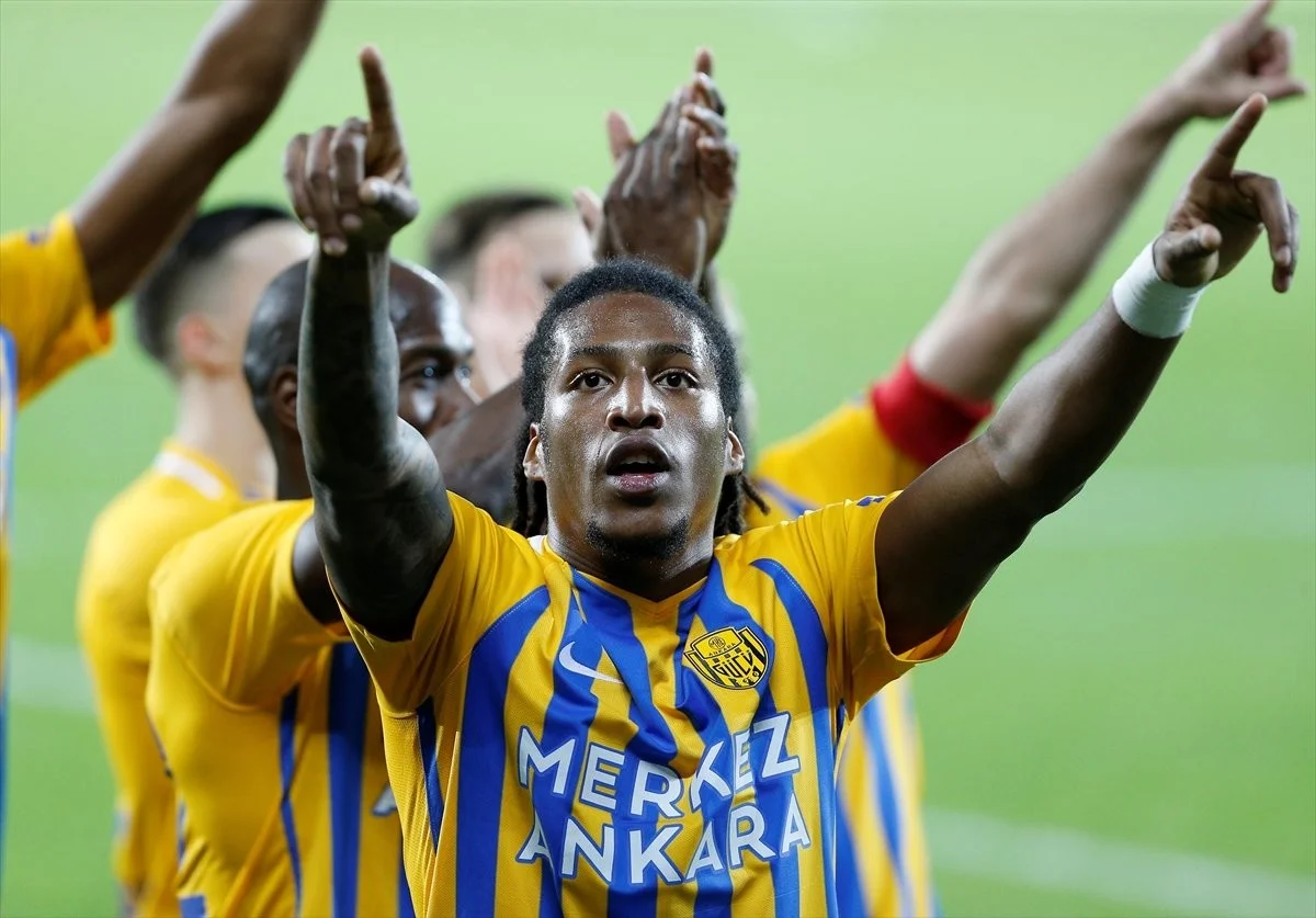 Жерсон Родрігес / соцмережі