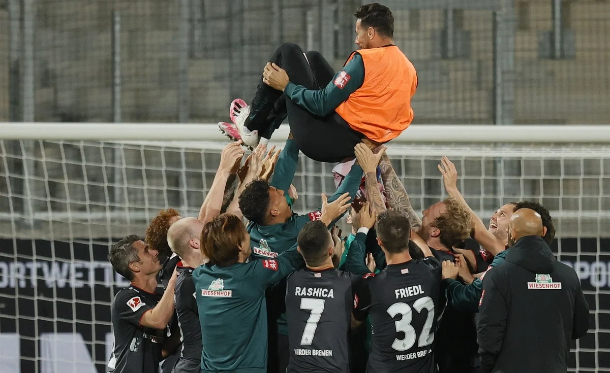 Писарро завершил карьеру / Getty images