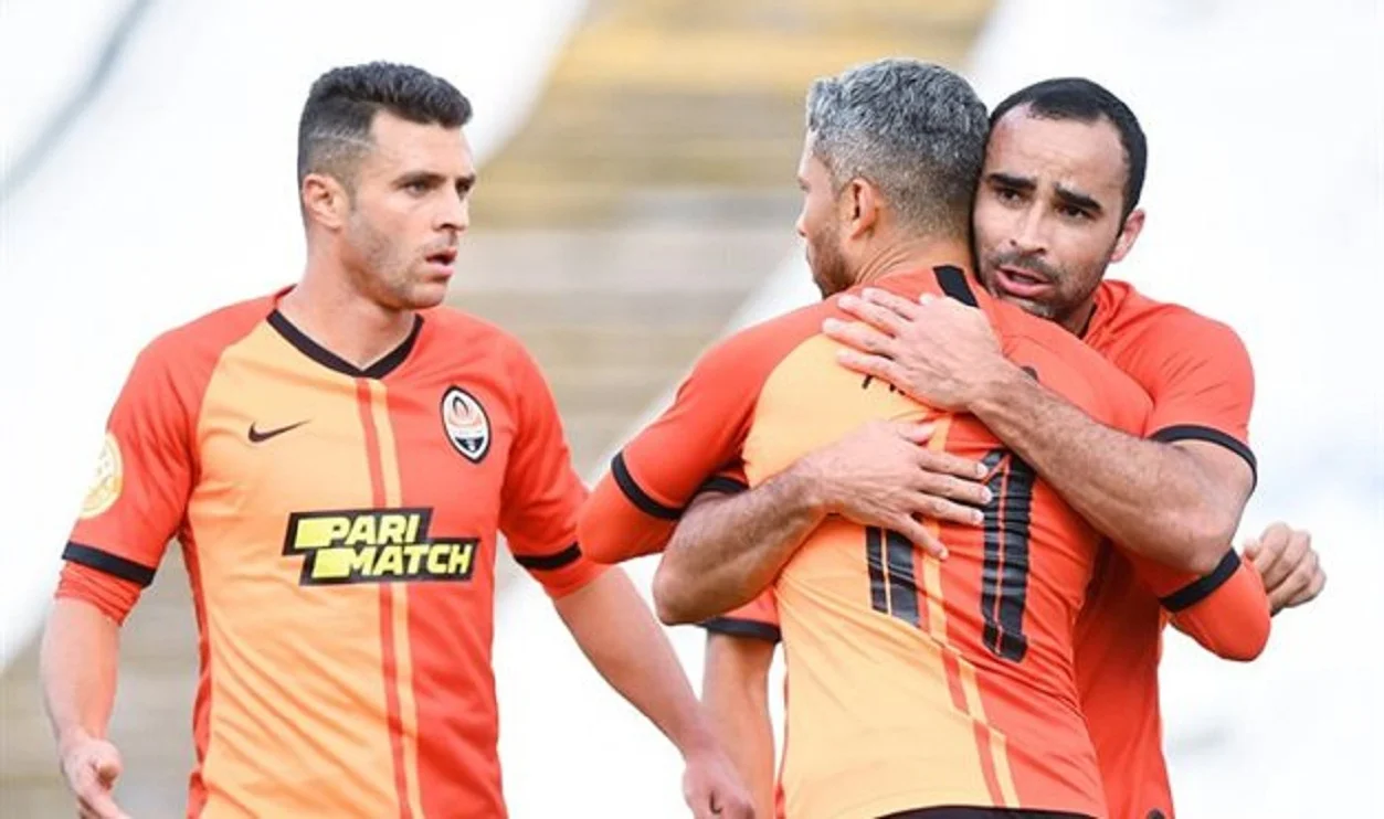 Мораес, Марлос и Исмаили / Сайт Шахтера