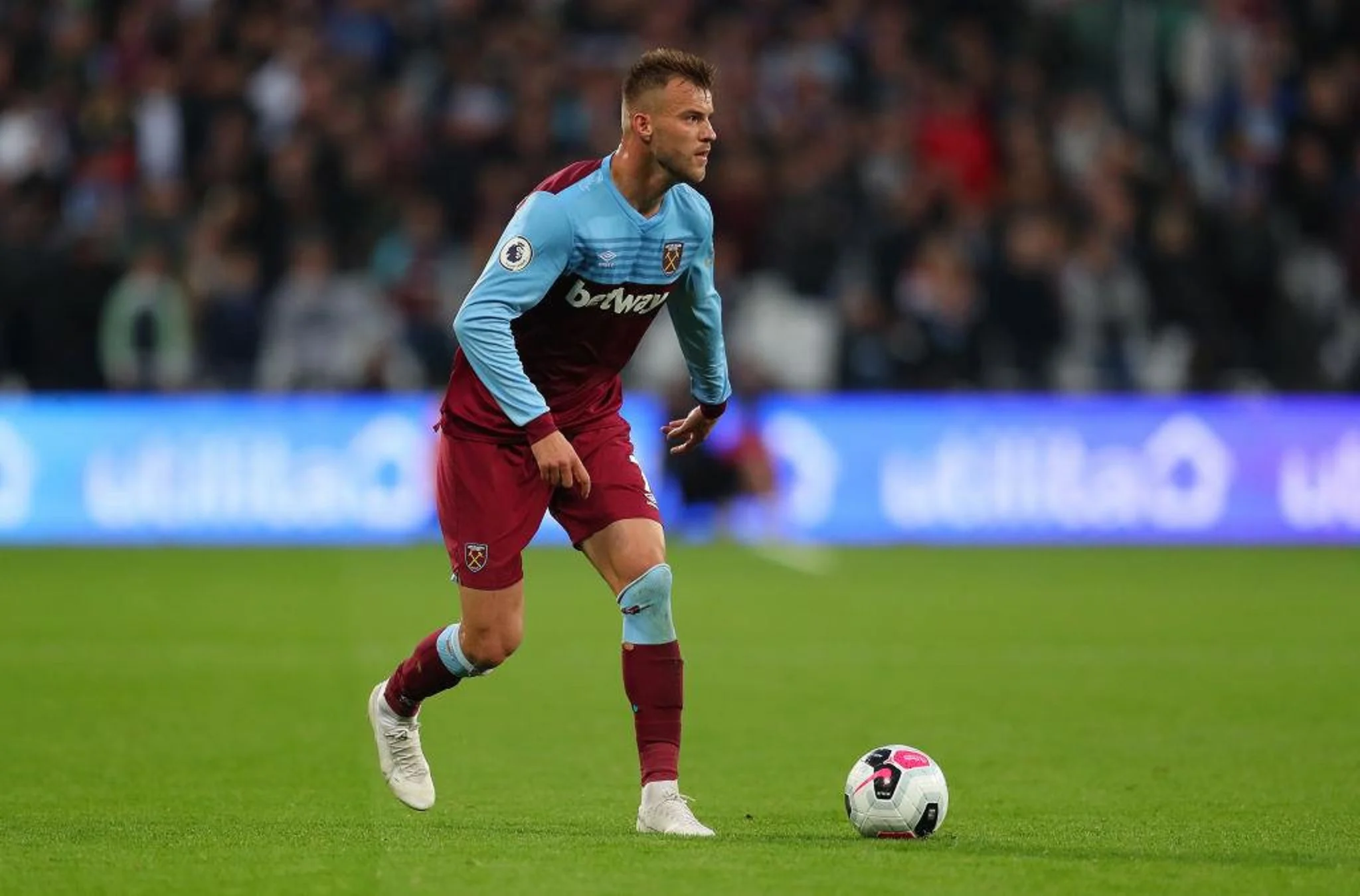 Ярмоленко розпочинає в запасі матч з Норвічем