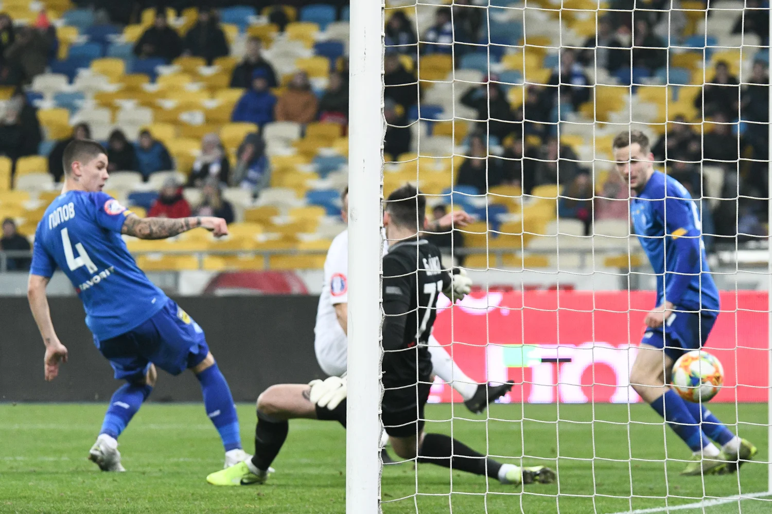 Зоря та Динамо – хто потрапить в Лігу чемпіонів, усі розклади на фініш УПЛ 2019/20