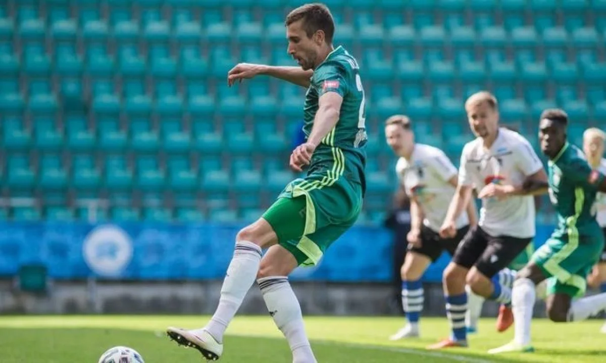 Юрий Коломоец / ФК Левадия