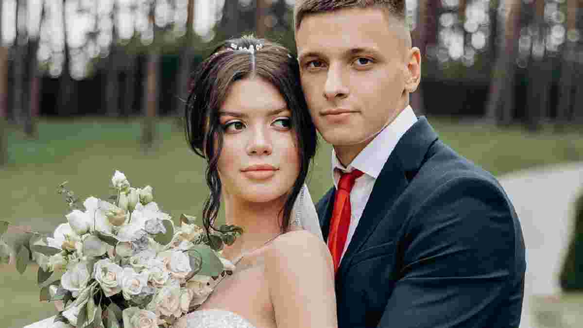 Русин одружився – яскраві фото форварда Динамо та його чарівної дружини
