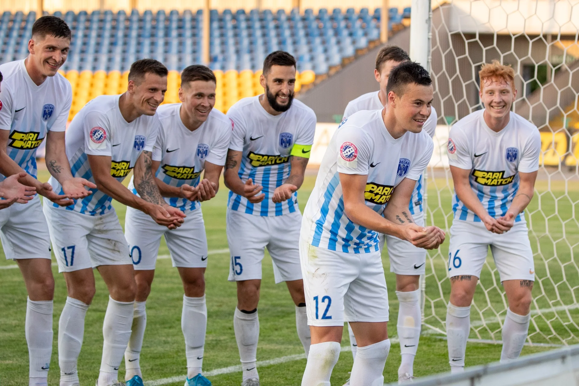 Гравці Десни святкують гол / Твіттер ФК Десна