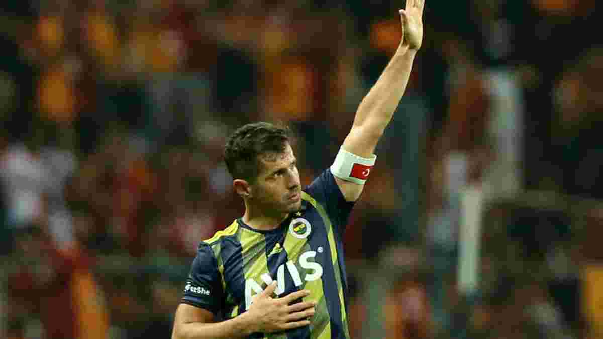 Легенда сборной Турции Белозоглу завершил карьеру игрока
