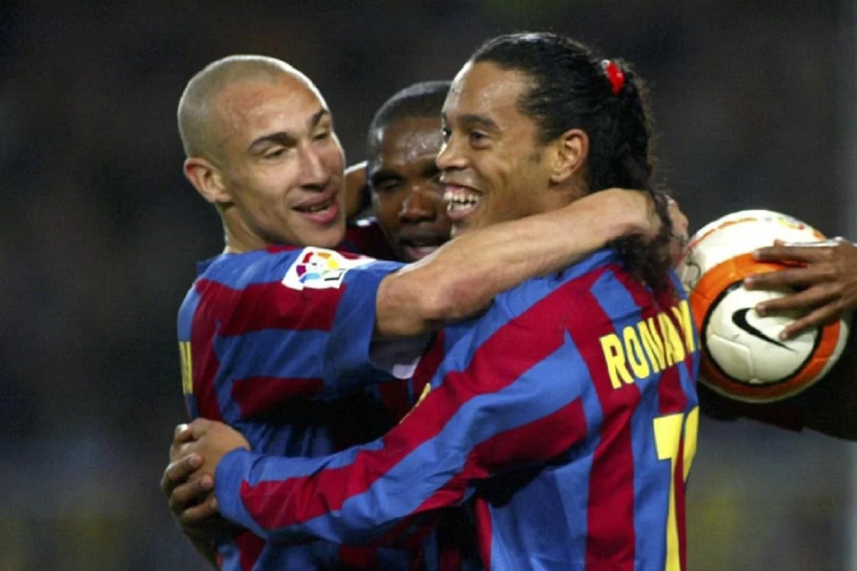 Ларссон, Это'о и Роналдиньо / Фото из открытых источников