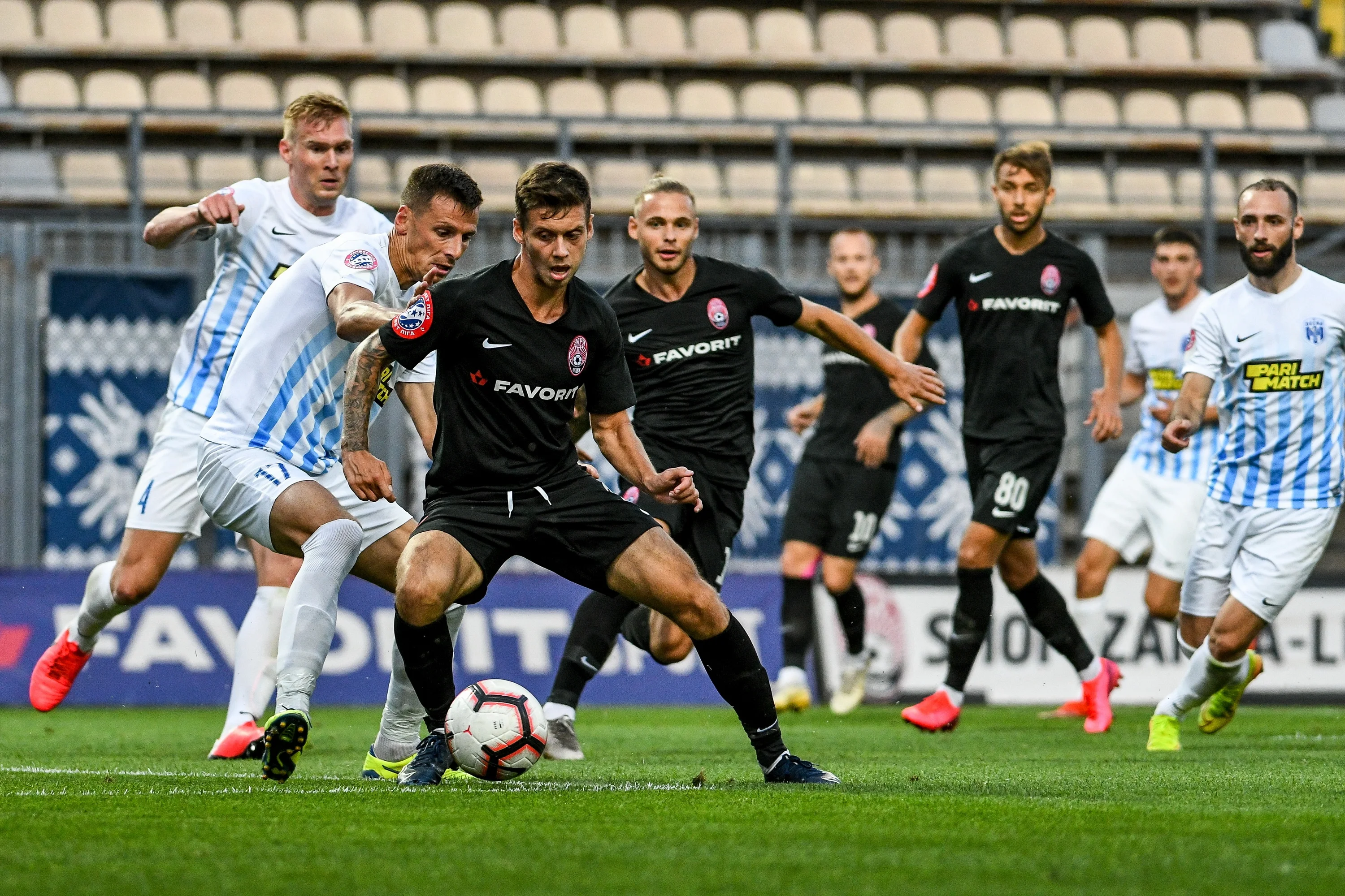 Десна – Зоря: онлайн-трансляція матчу УПЛ 22 серпня 2020