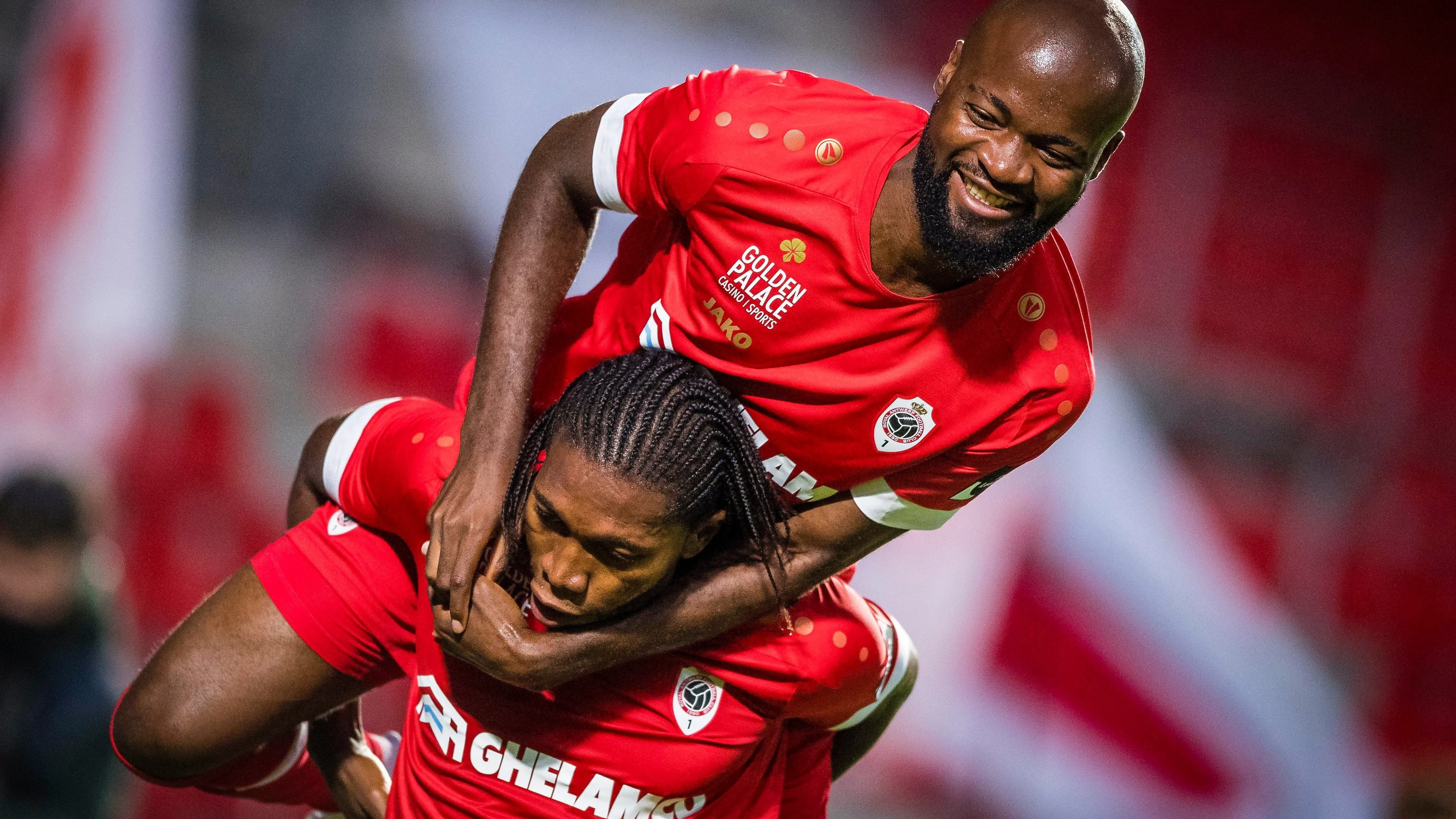 Дьємерсі Мбокані / Eleven Sports