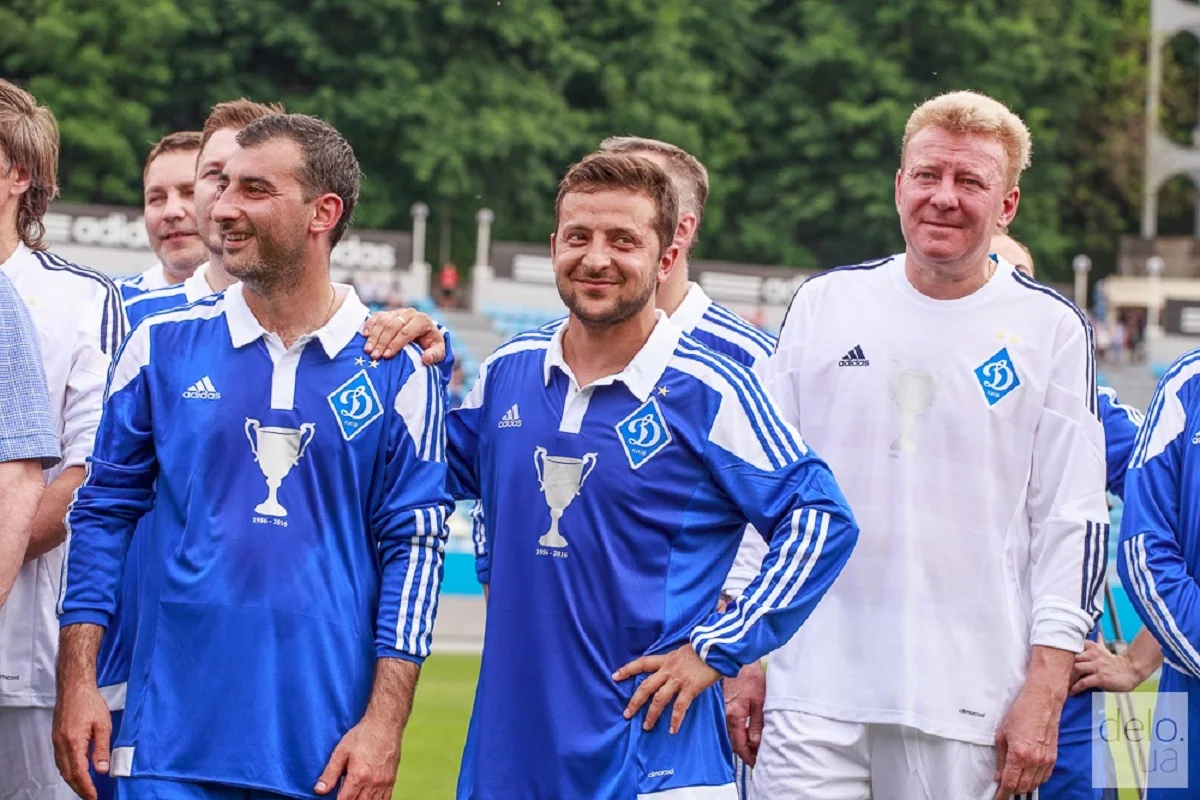 Володимир Зеленський (в центрі) / Фото ФК Динамо