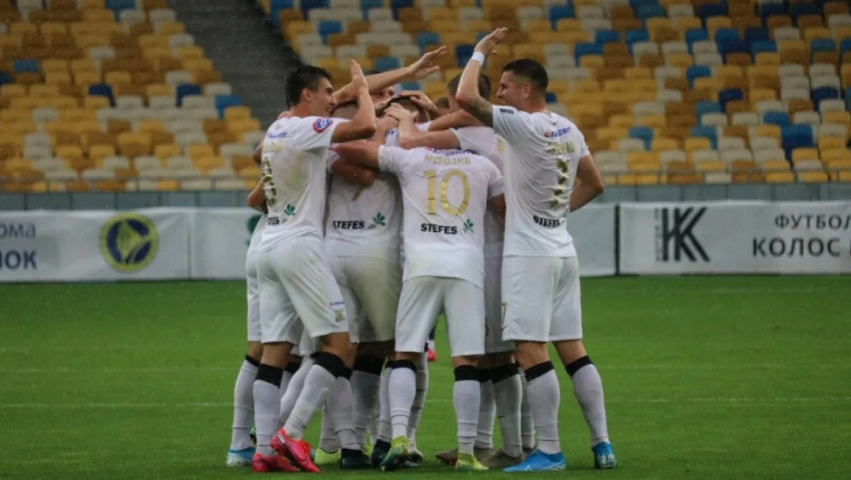 Гравці Колоса святкую перемогу в плей-офф УПЛ / фото: УПЛ