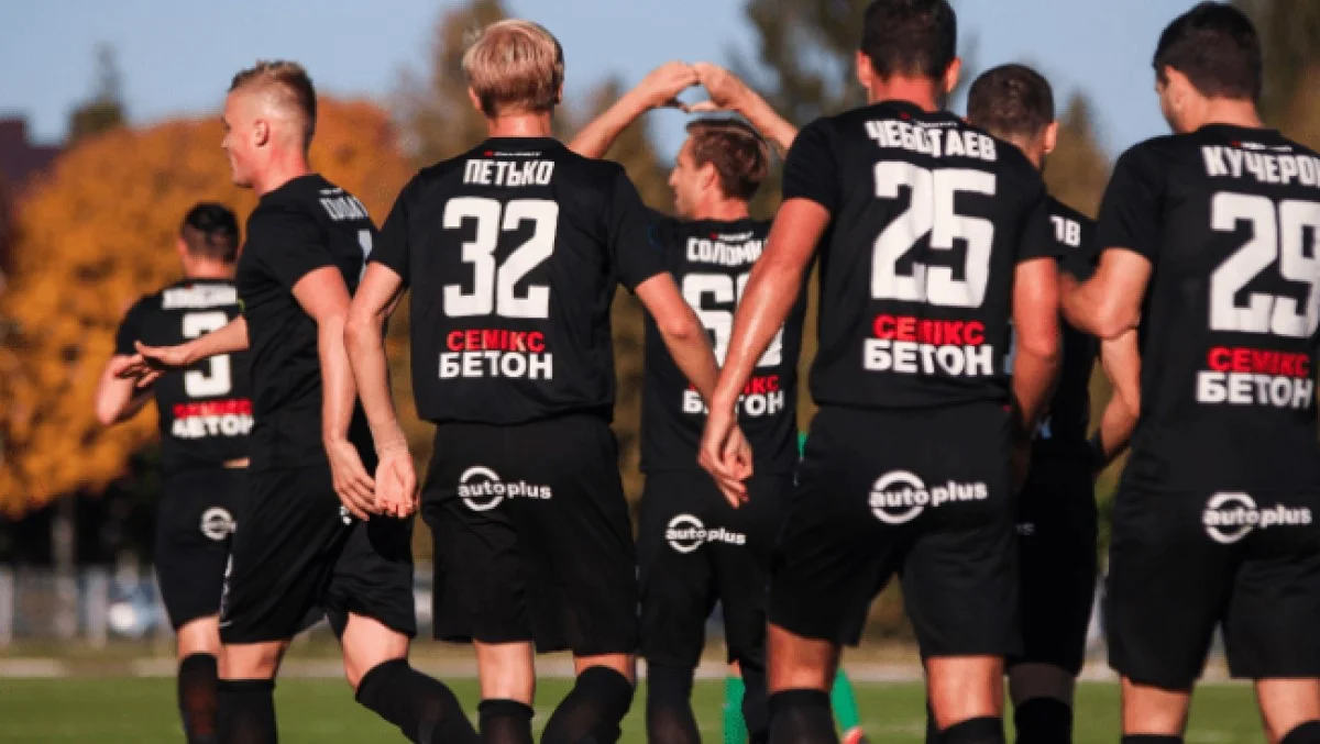 Игроки Вереса празднуют забитый гол / фото из открытых источников