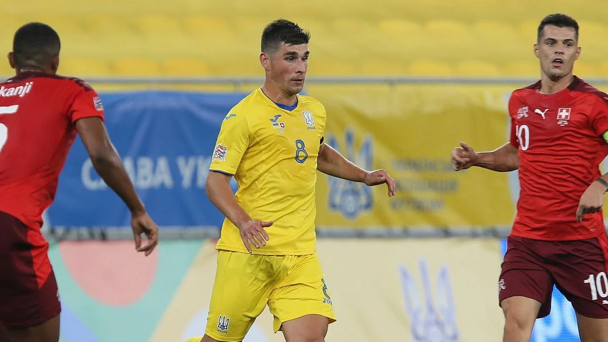 Руслан Маліновський в матчі проти Швейцарії / Facebook УАФ