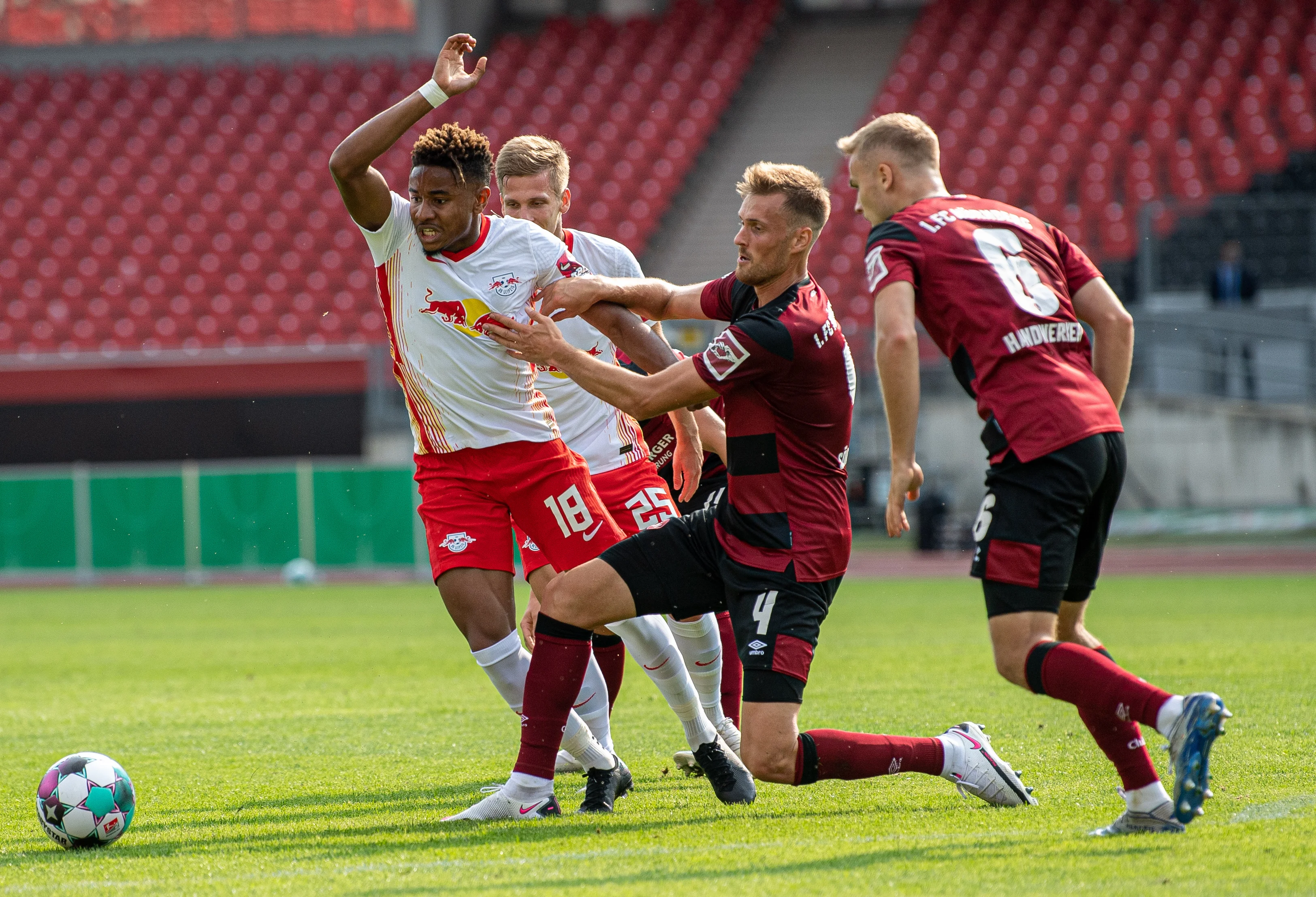 Лейпциг прошел Нюрнберг / RB