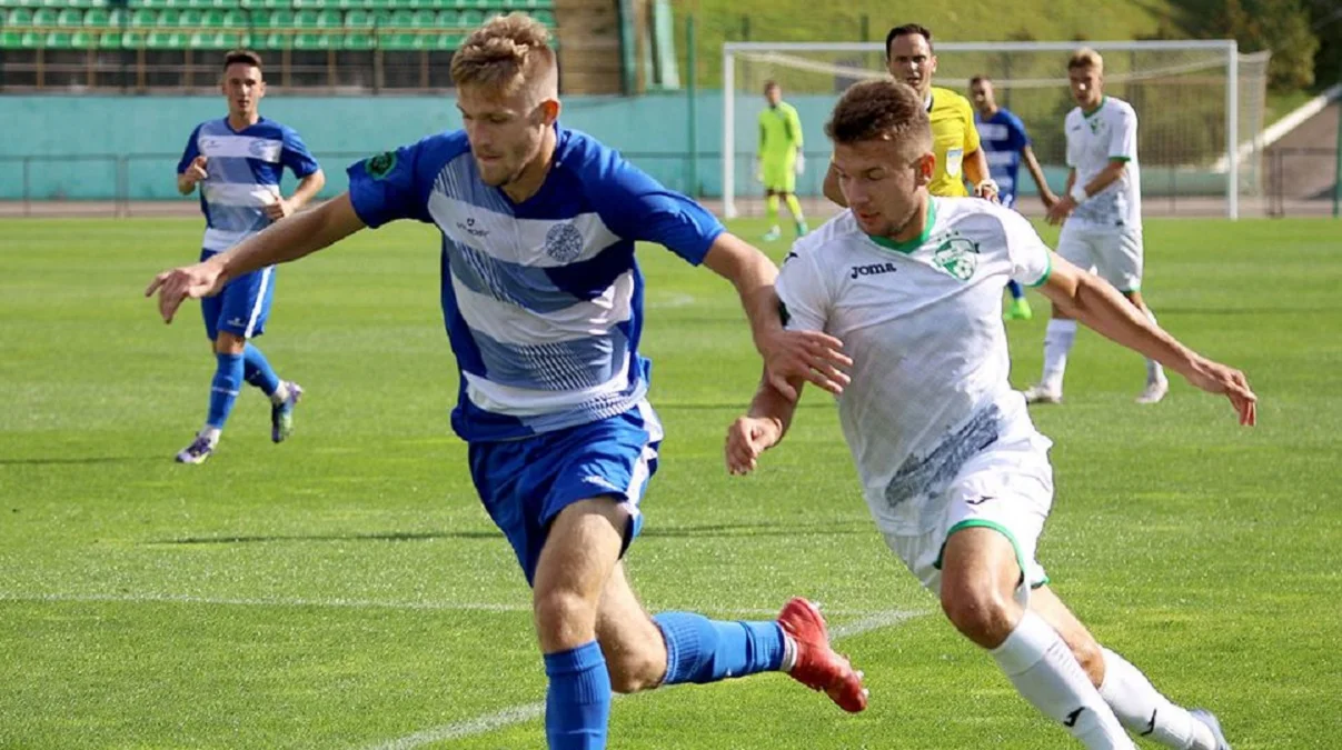 Подолье – лидер группы А / ФК Карпаты