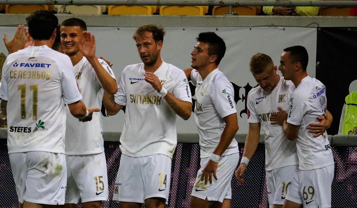 Колос / Сайт клубу