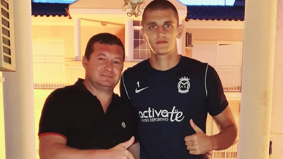 Федотов зі своїм агентом / Фото з відкритих джерел