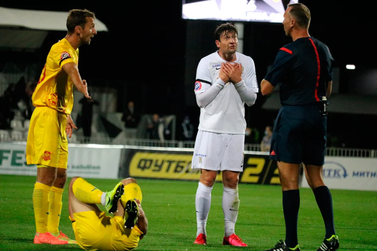 Колос – Інгулець – 0:0