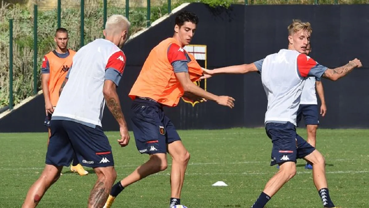 Гравці Дженоа на тренуванні / Твіттер клубу